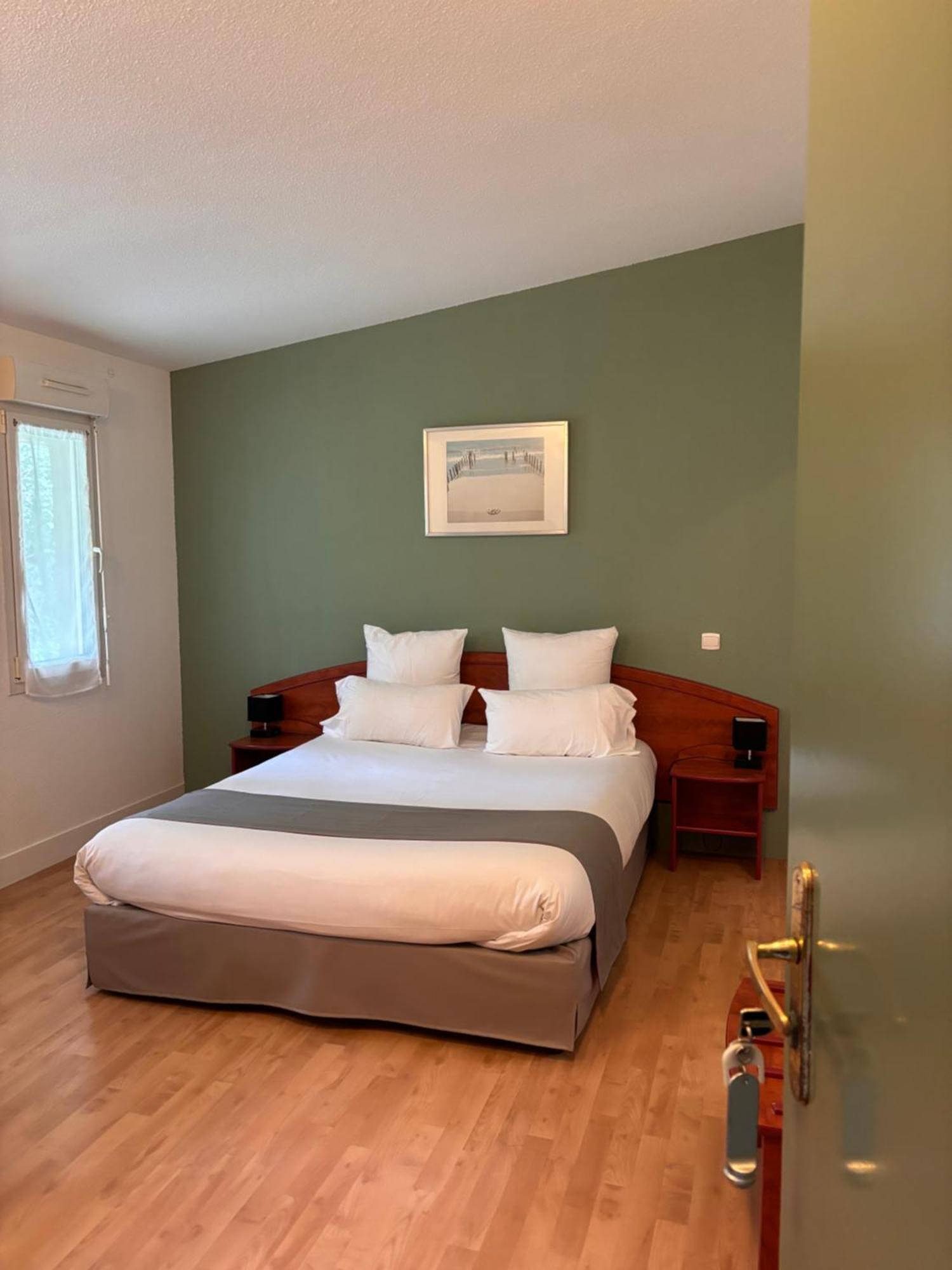 Hotel - Domaine De La Blanchardiere - Le Mans Changé Dış mekan fotoğraf